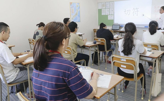 Hòn đảo Nhật Bản tiếp nhận “nguồn năng lượng” từ các sinh viên Việt Nam